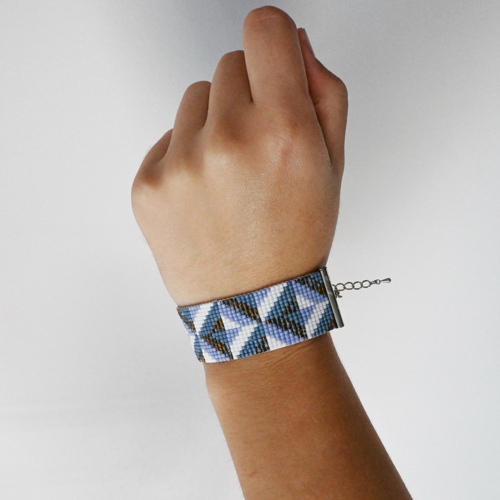 Geometric Beaded Bracelet
